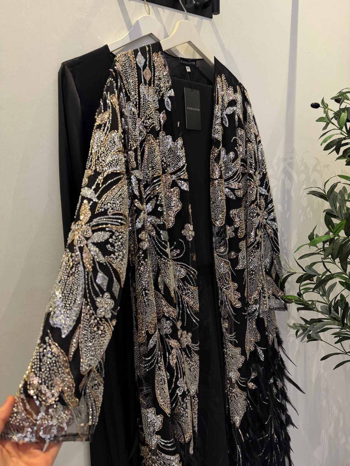 Lujain Black Luxury 3-Piece Set - Pearl & Strass Abaya