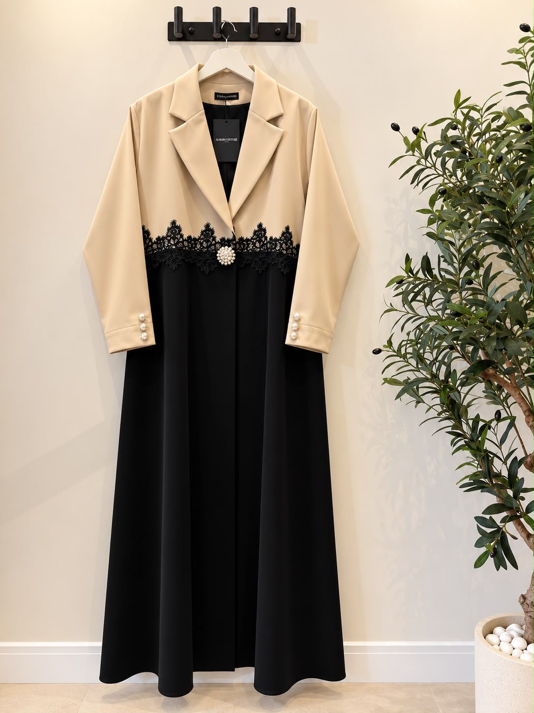 Abaya Black lace - Beige