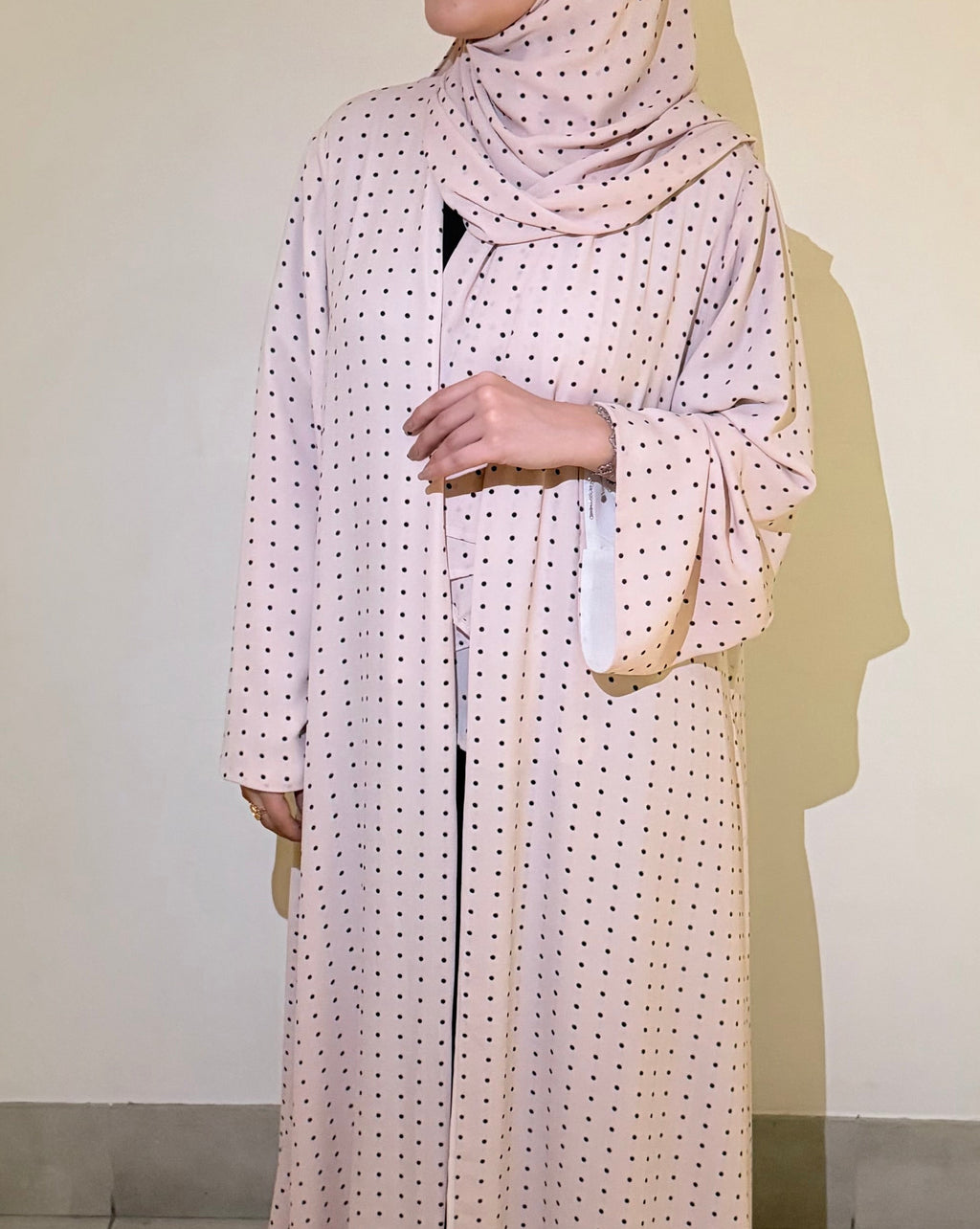 Jana Pink & Black Abaya