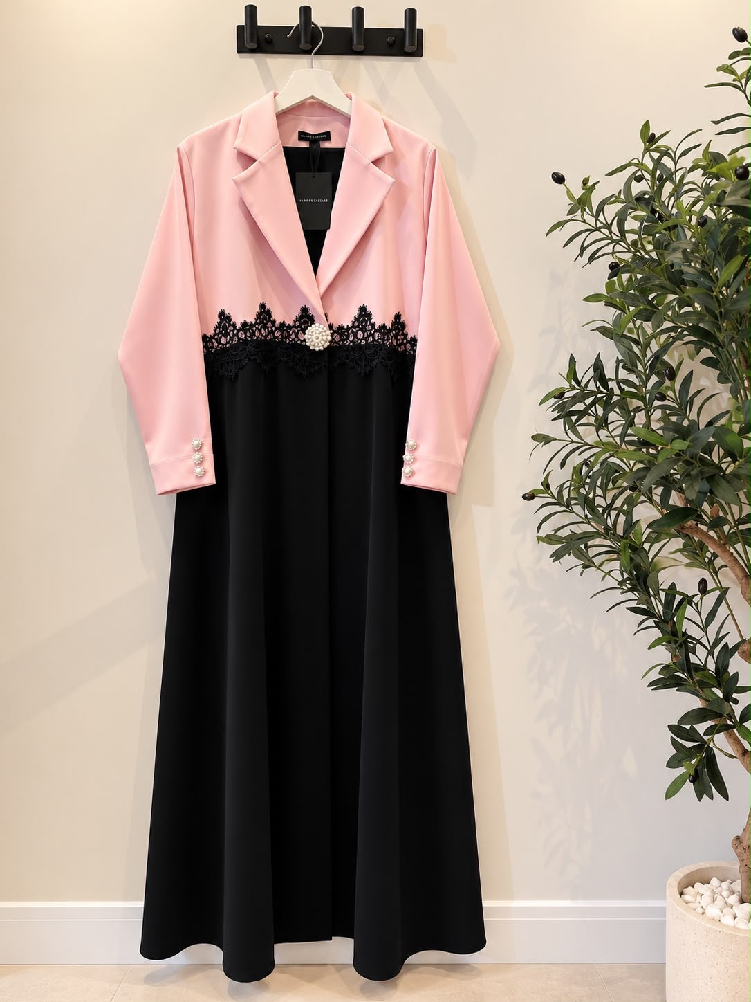 Abaya Black lace - pink