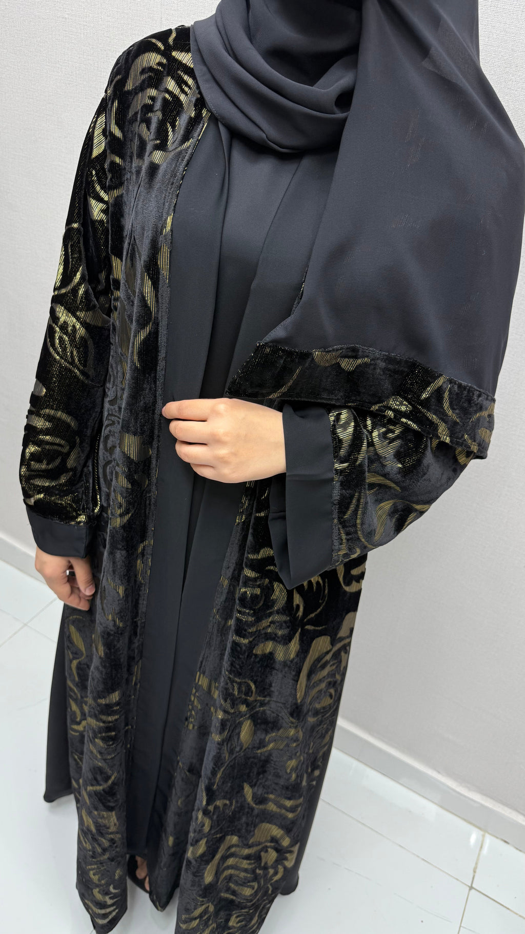 Abaya Velvet Al Maha Couture