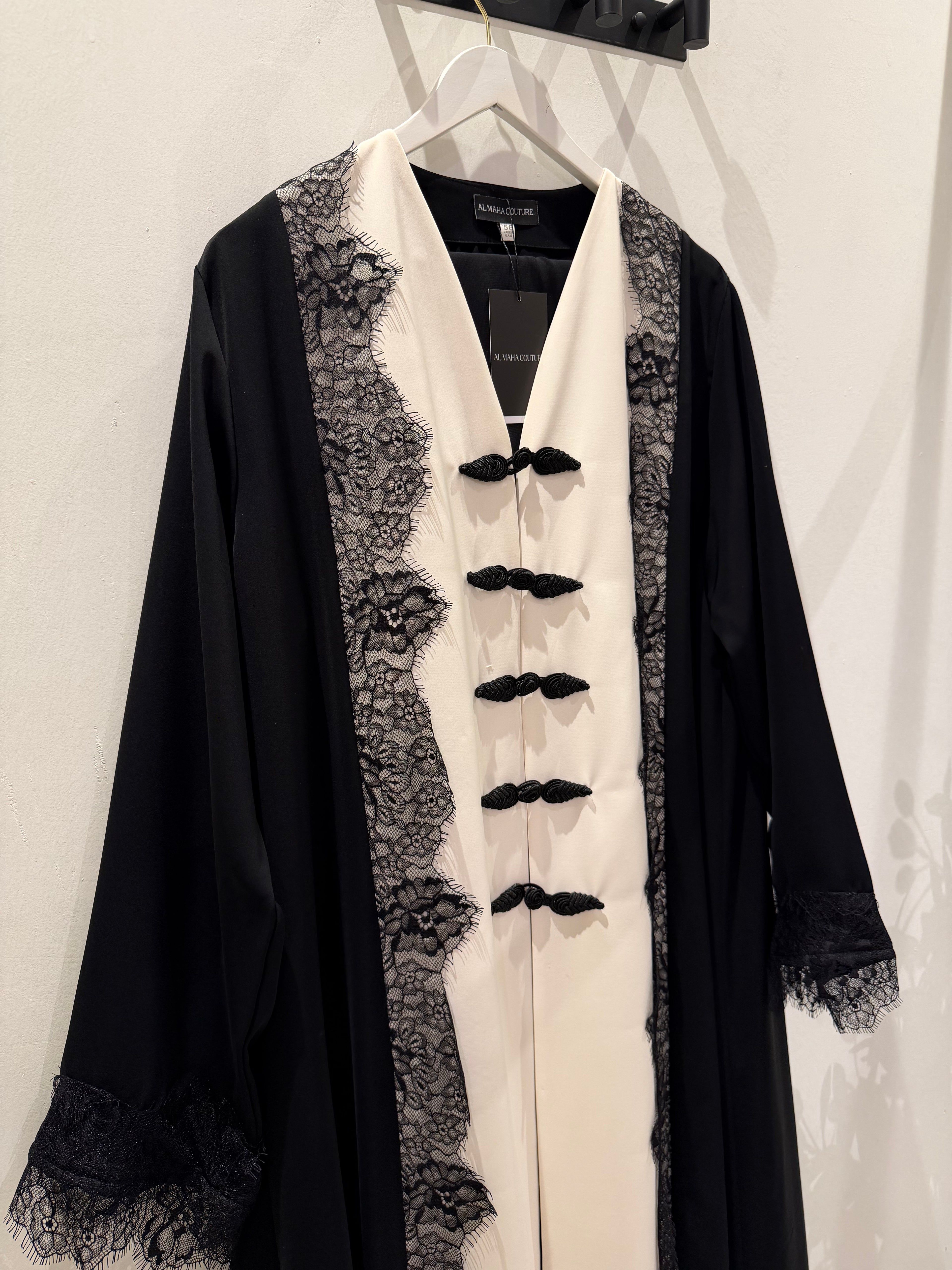 Noor abaya