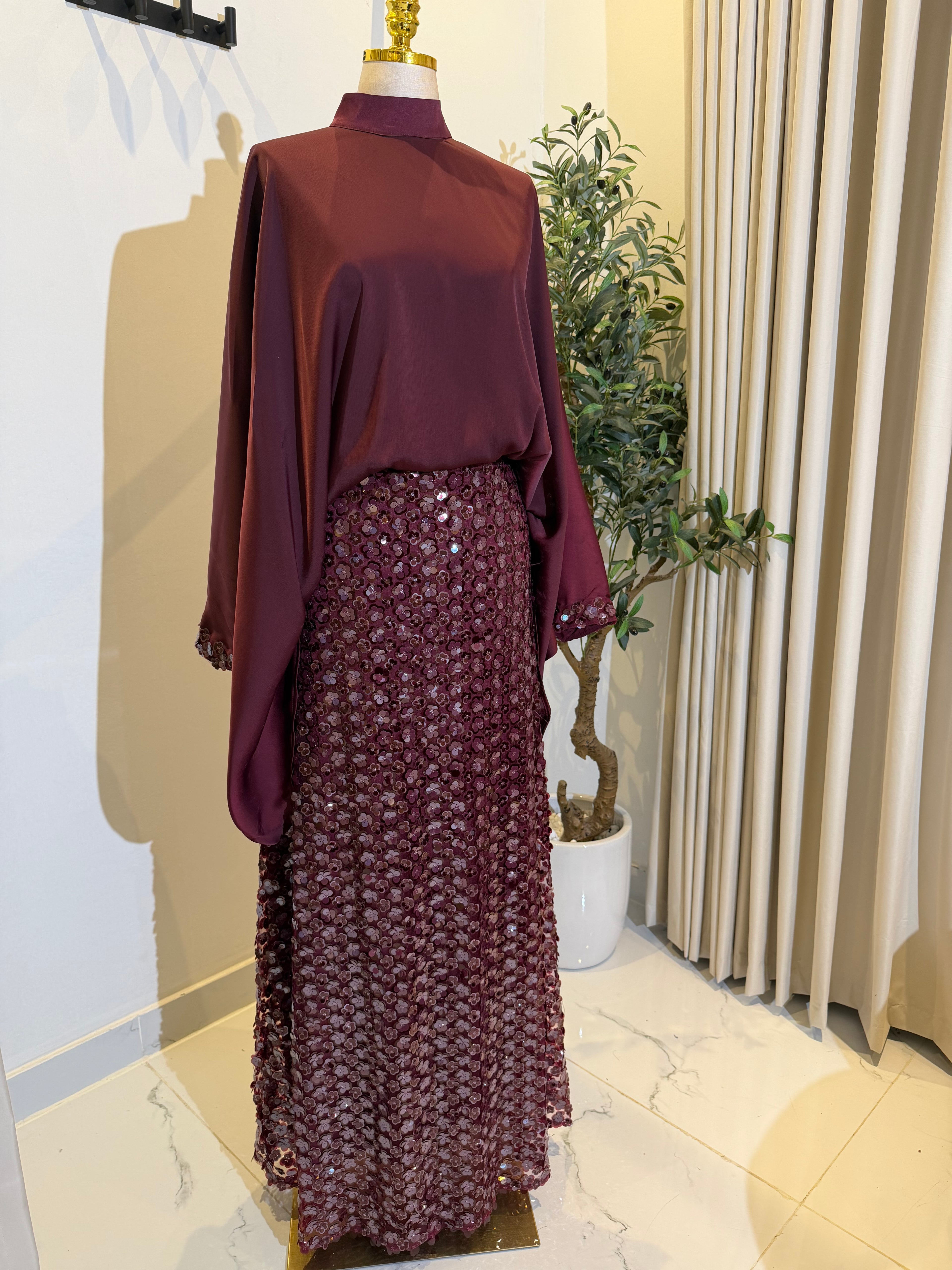 Alia Sequin Skirt Set – Burgundy