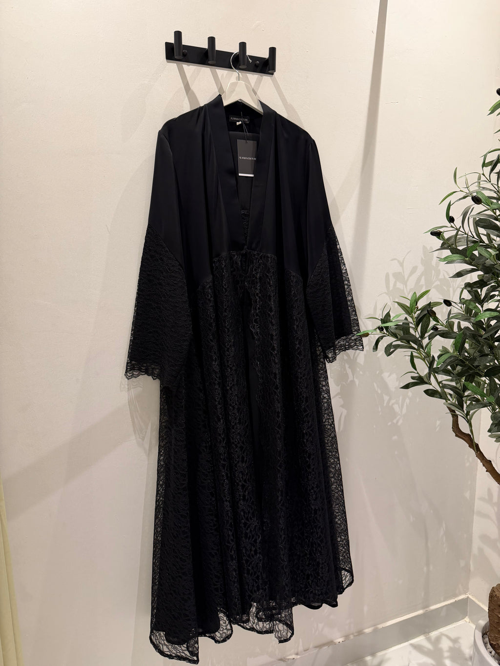 Black Lace Abaya