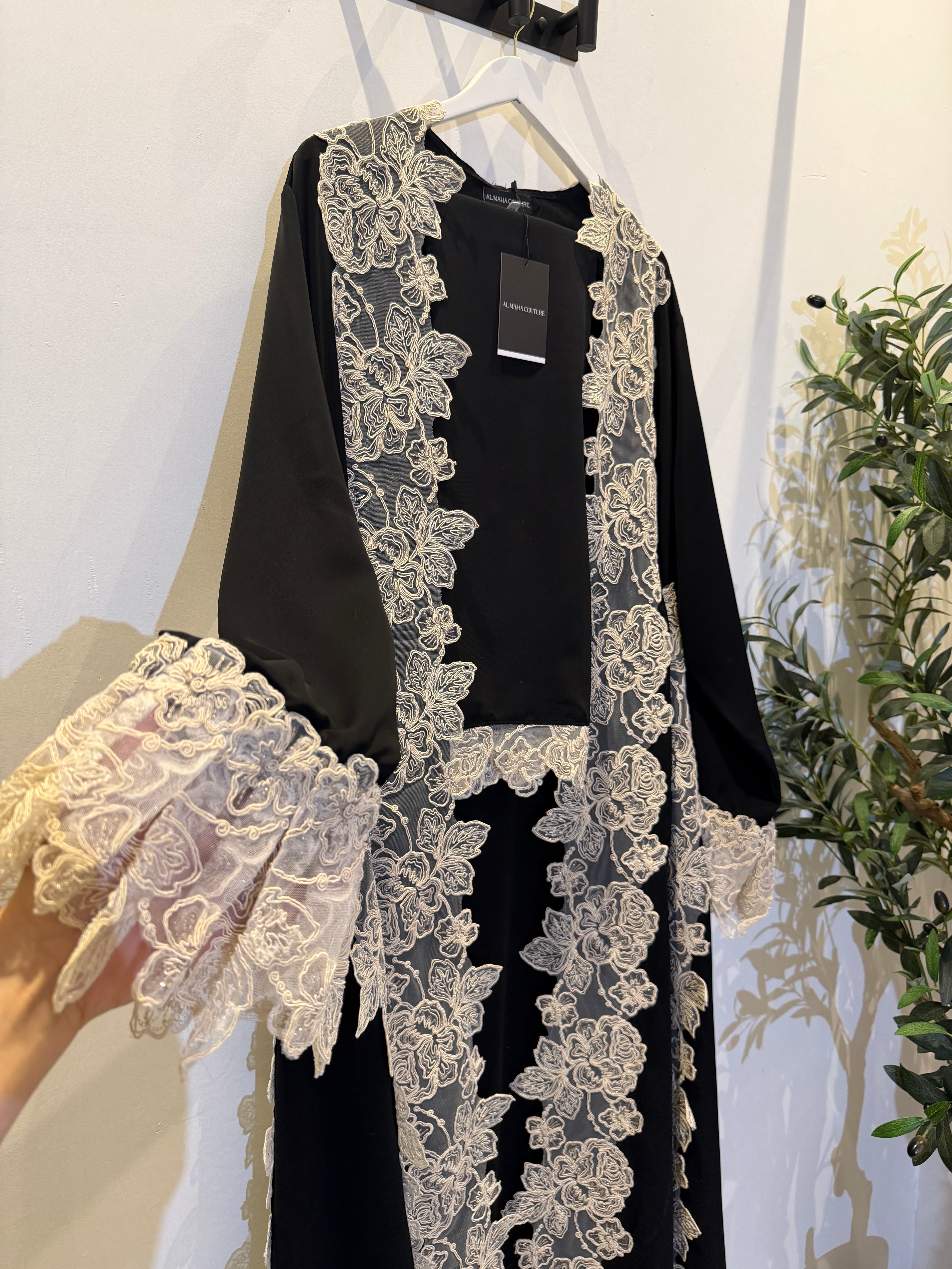 Almaha Abaya with Sheila
