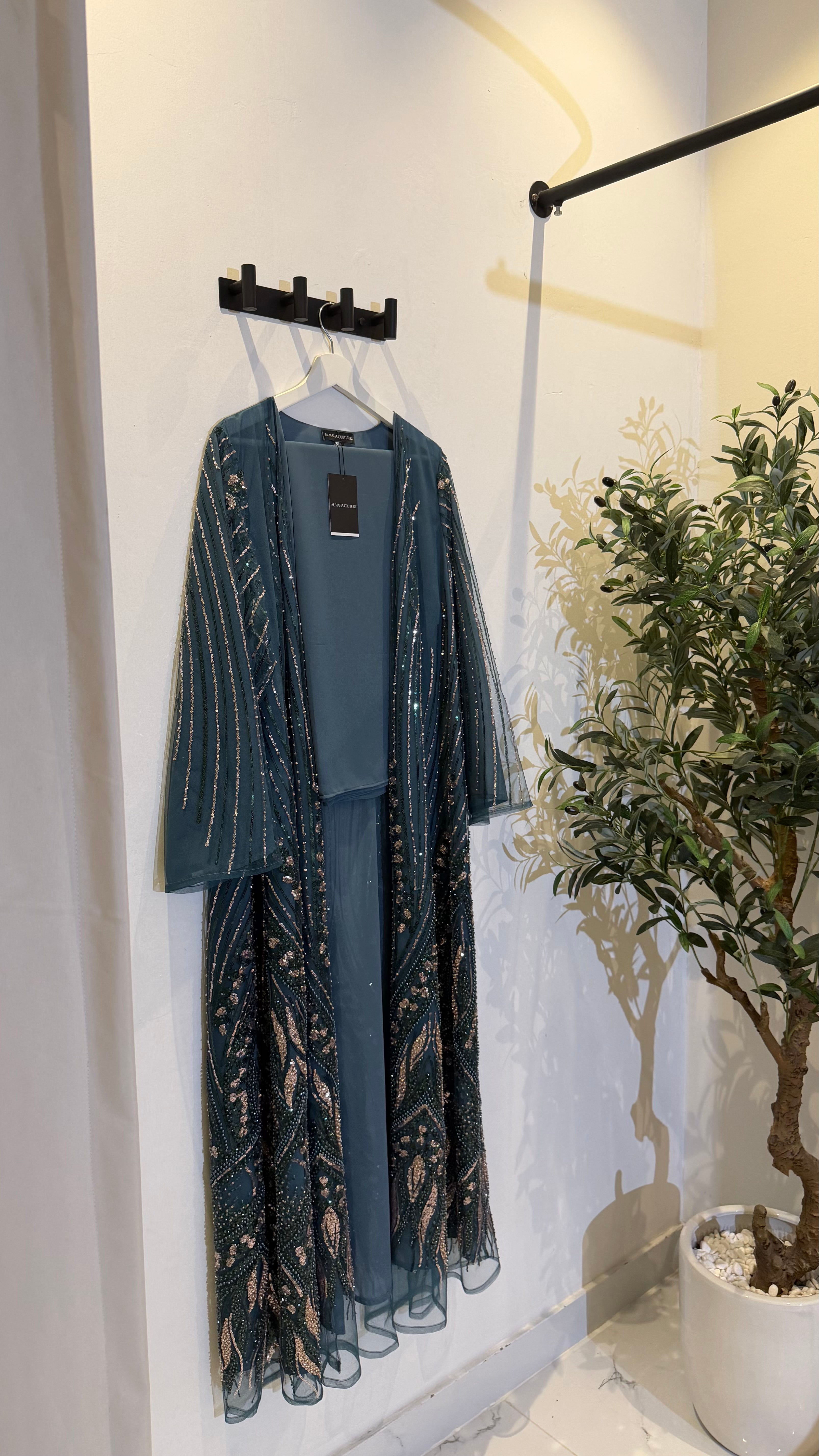 Malak Luxury 3-Piece Set - Pearl & Strass Abaya