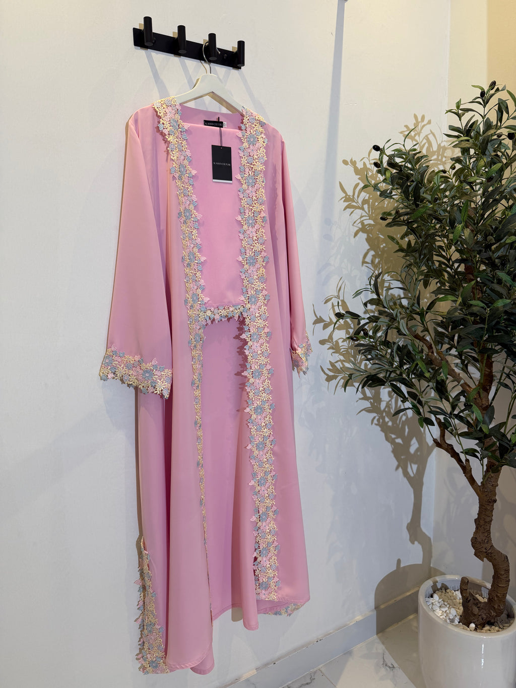 Layan Lace Abaya Set – Pink