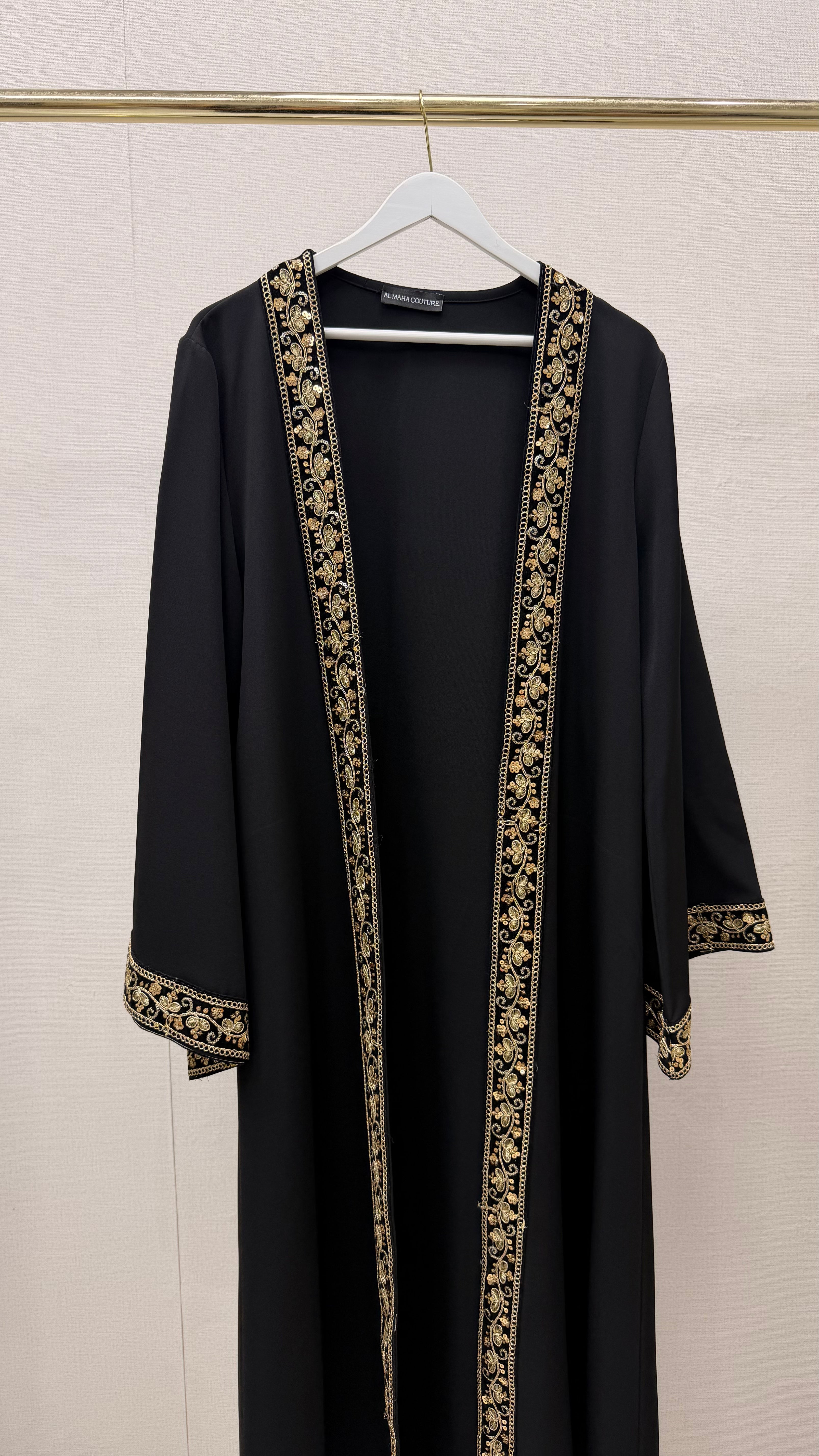 Abaya B7