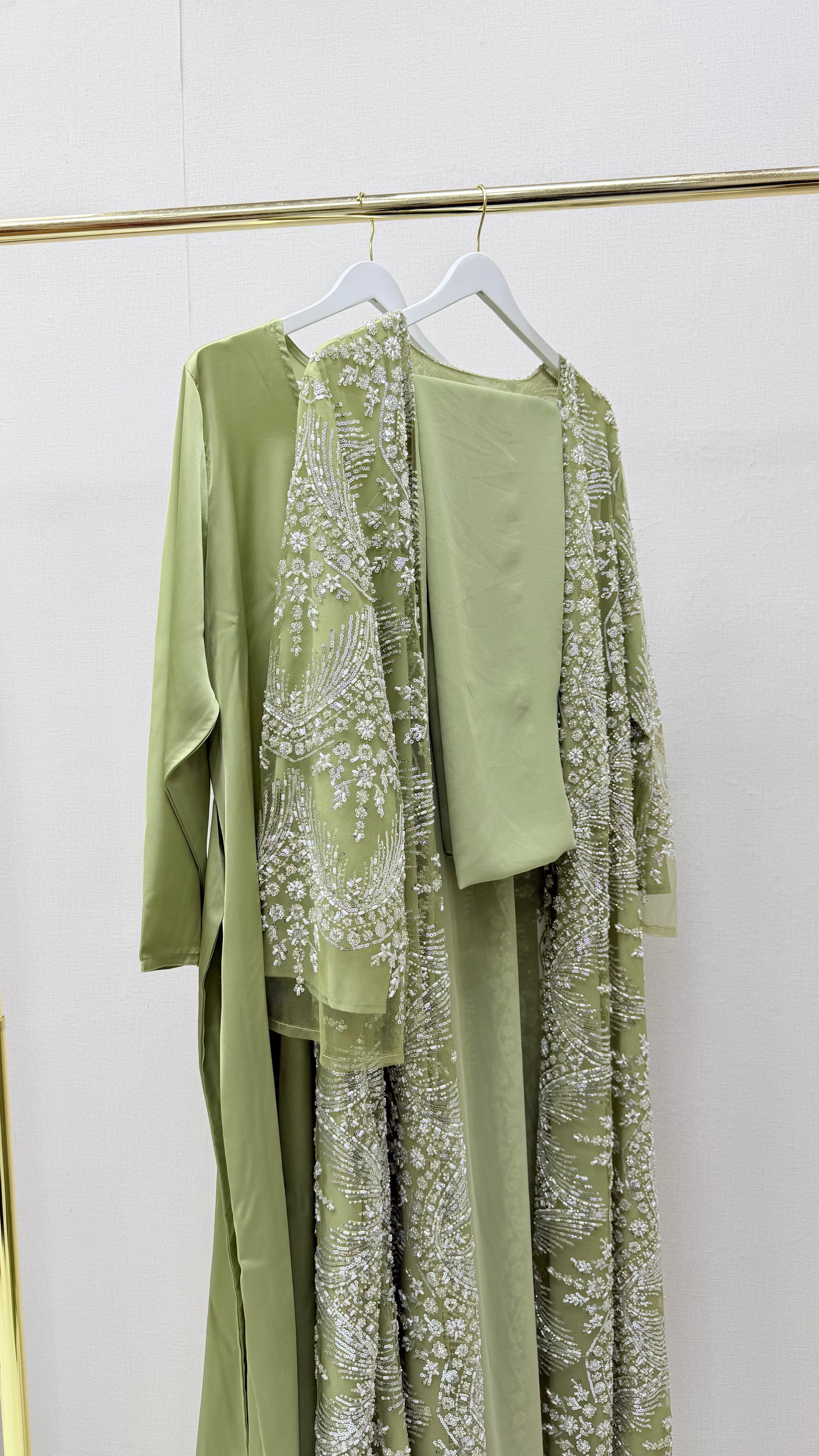 Yara II Full Pearl & Strass Luxury Set - Abaya, Dress & Sheila