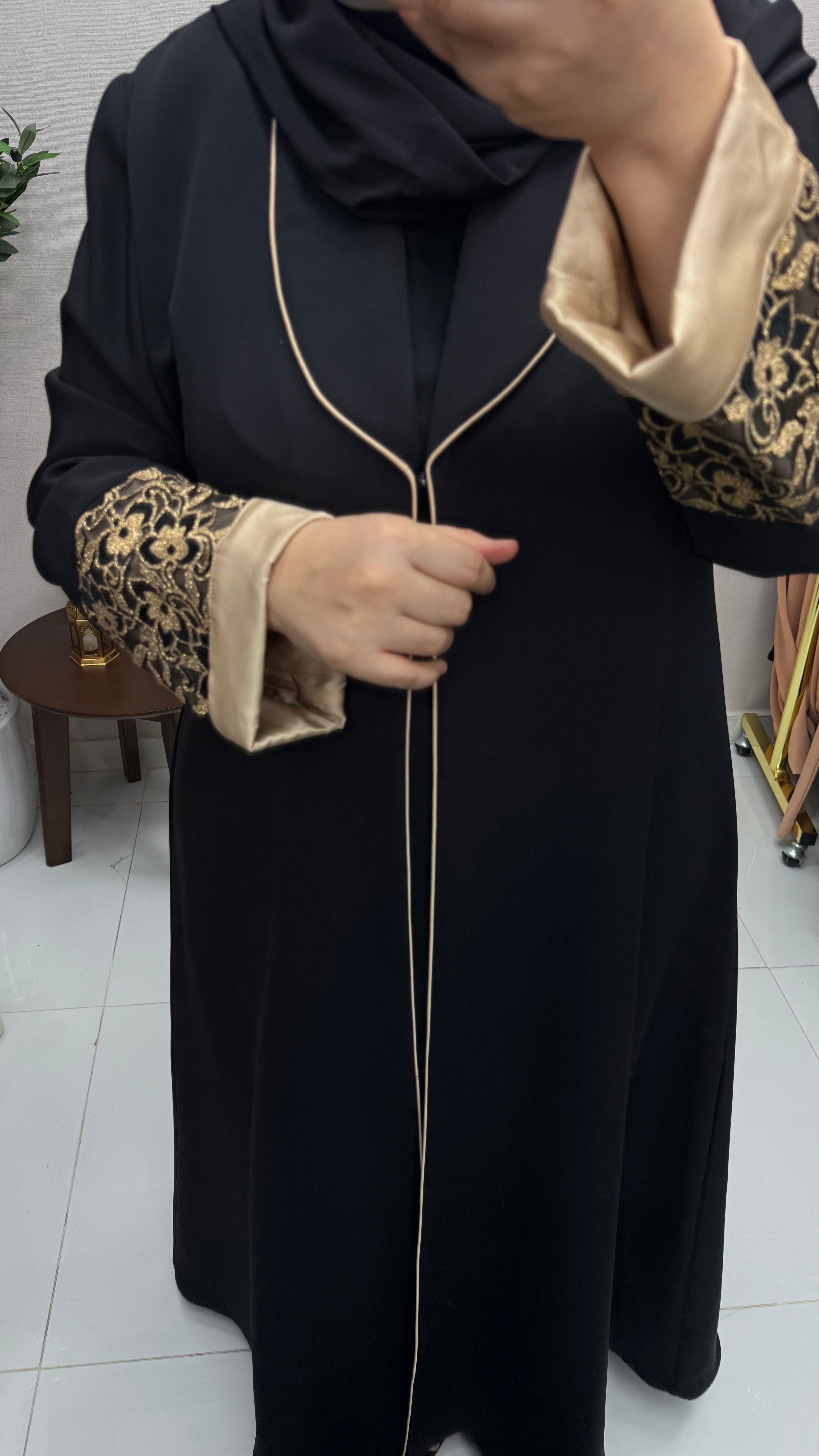 Abaya Noora