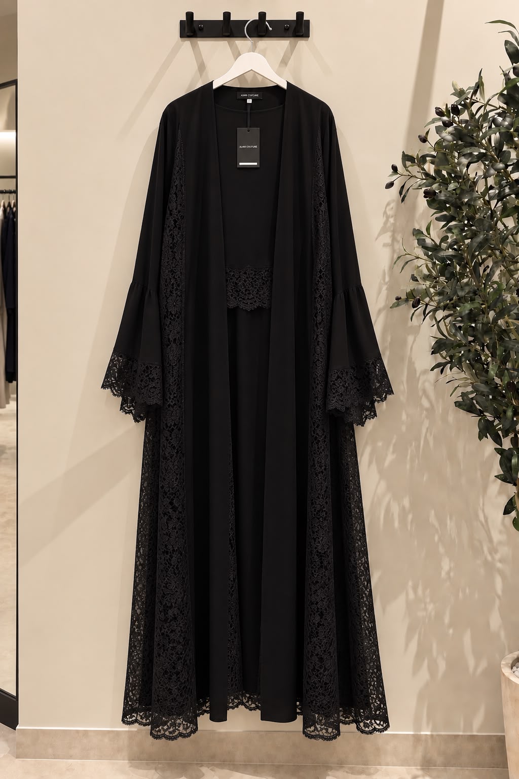 Abaya Loana