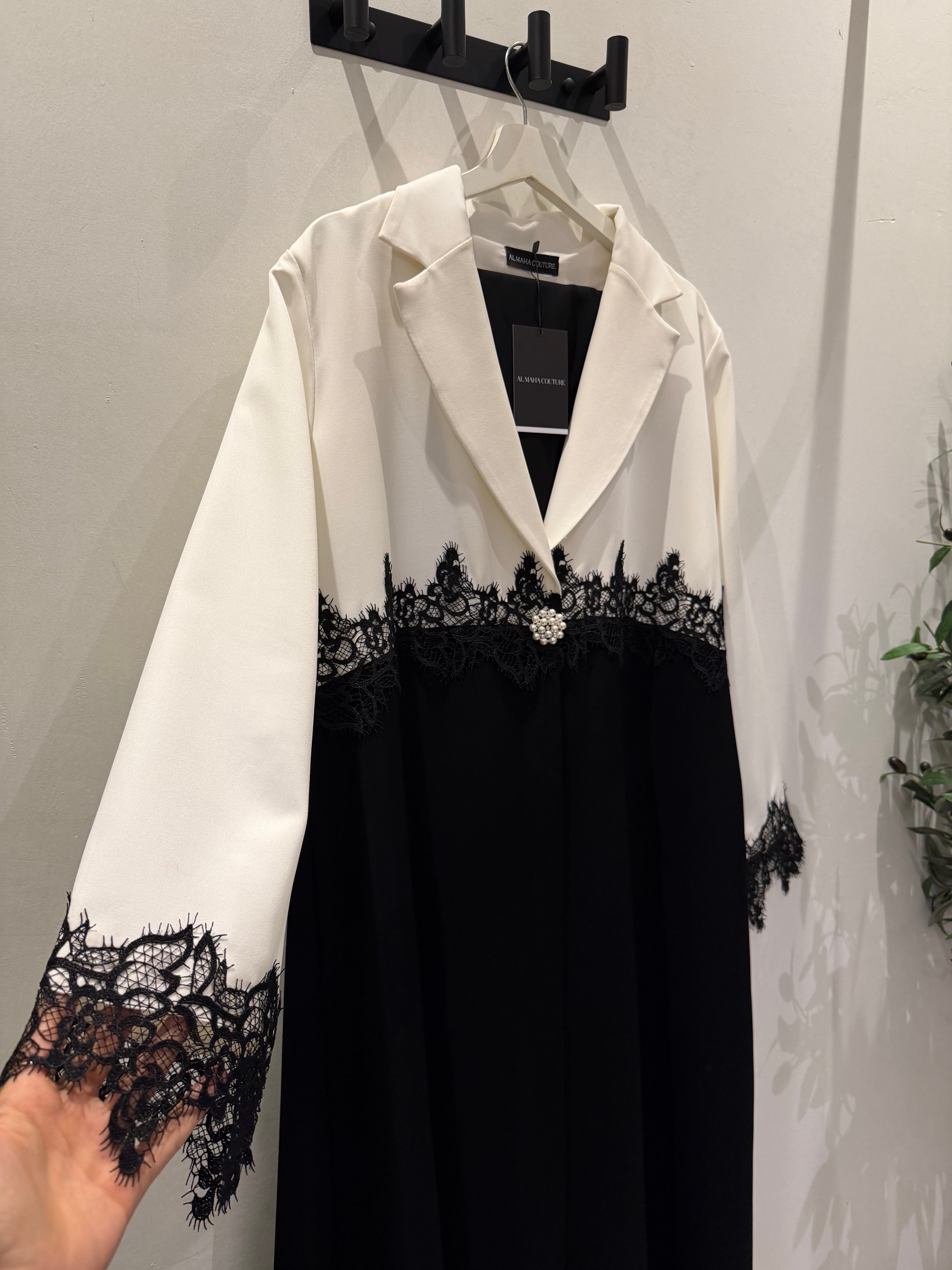 Abaya White lace