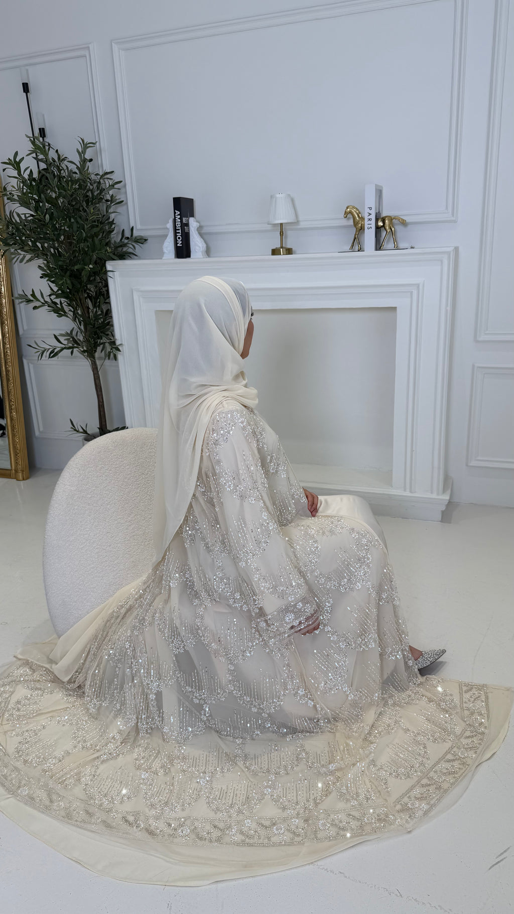 Al Anoud Full Pearl & Strass Luxury Set - Abaya, Dress & Sheila