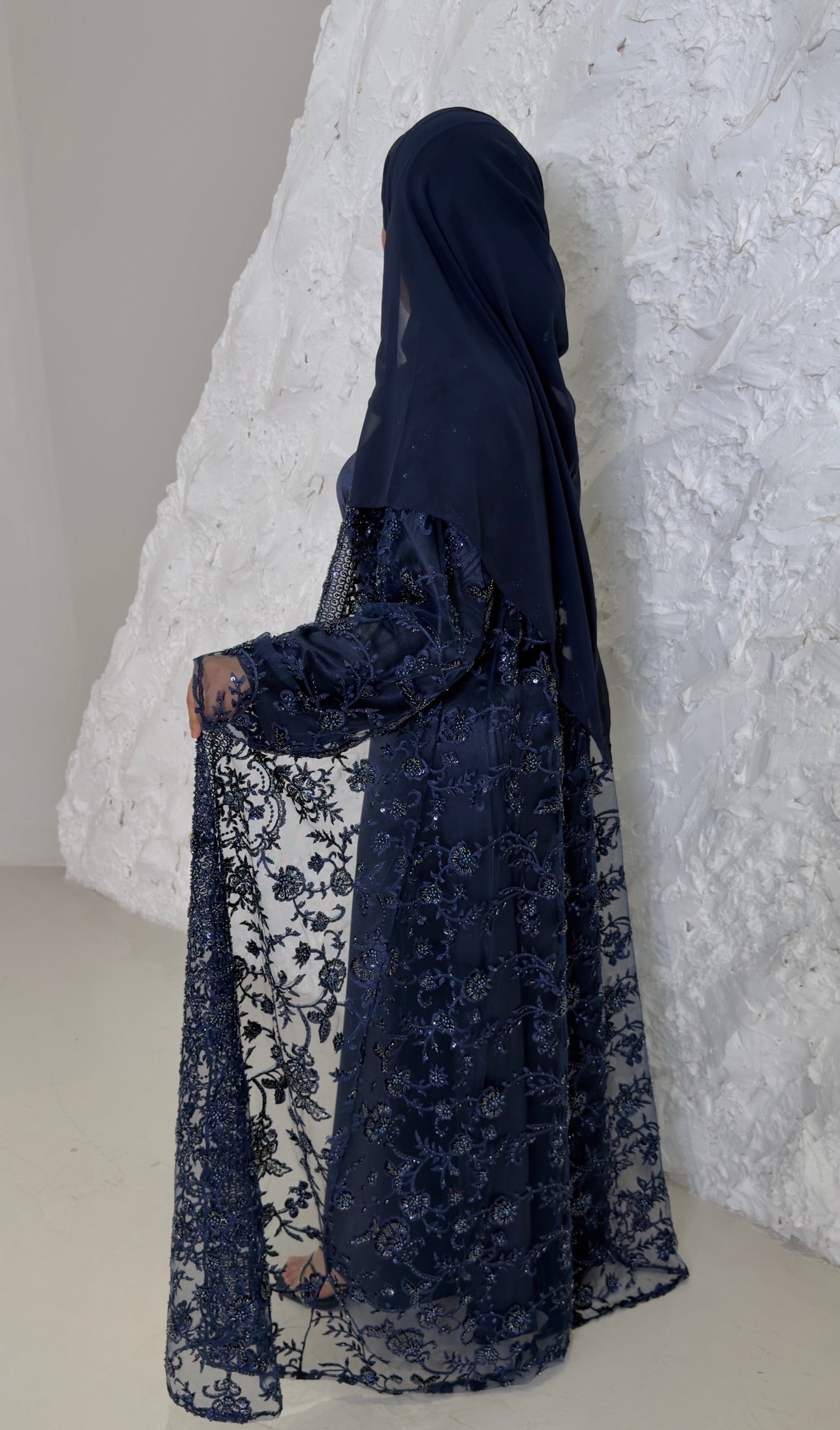 Al Rimal Full Pearl & Strass Luxury Set - Abaya, Dress & Sheila