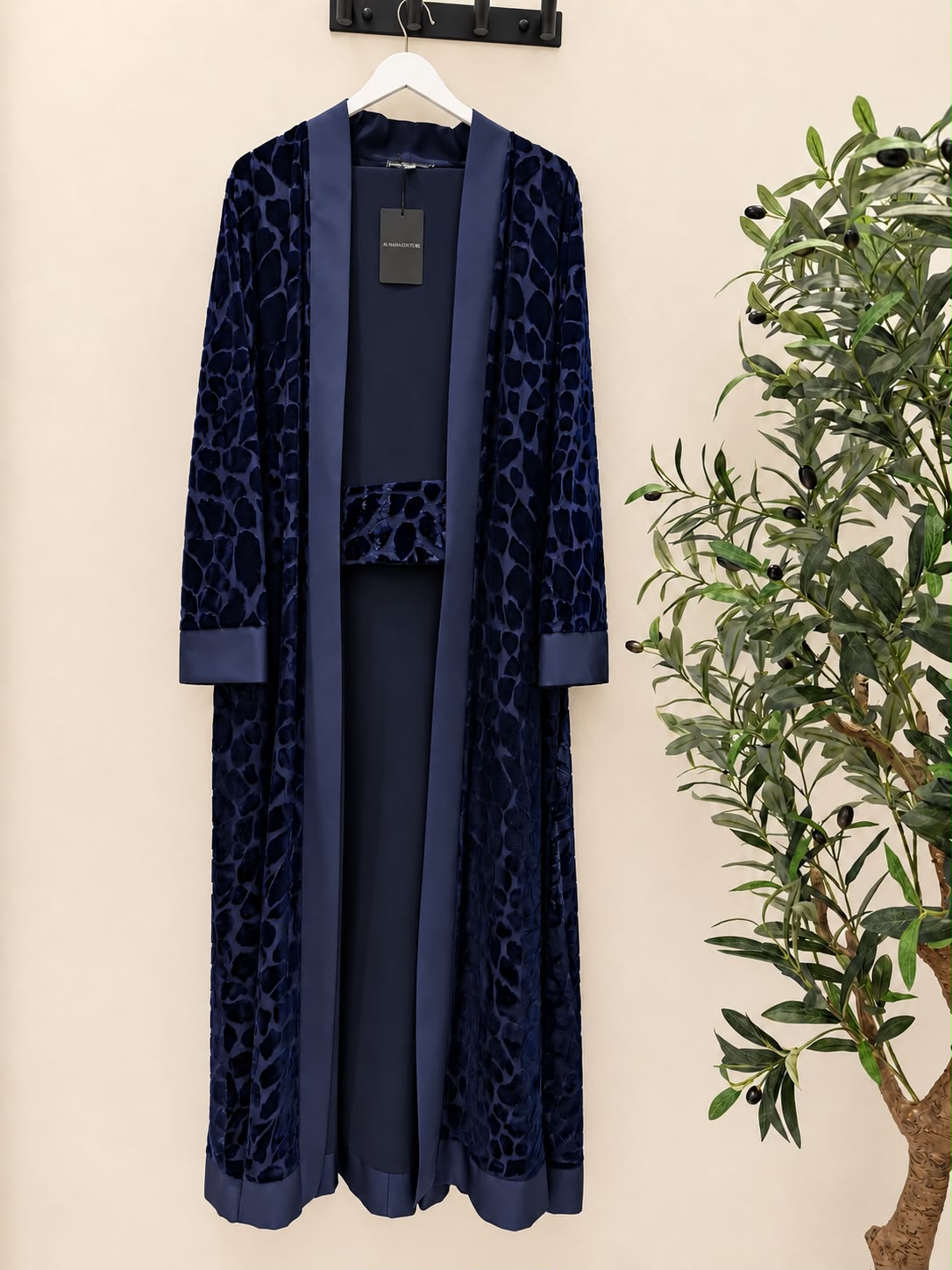 Velvet Abaya with sheila - Navy Blue